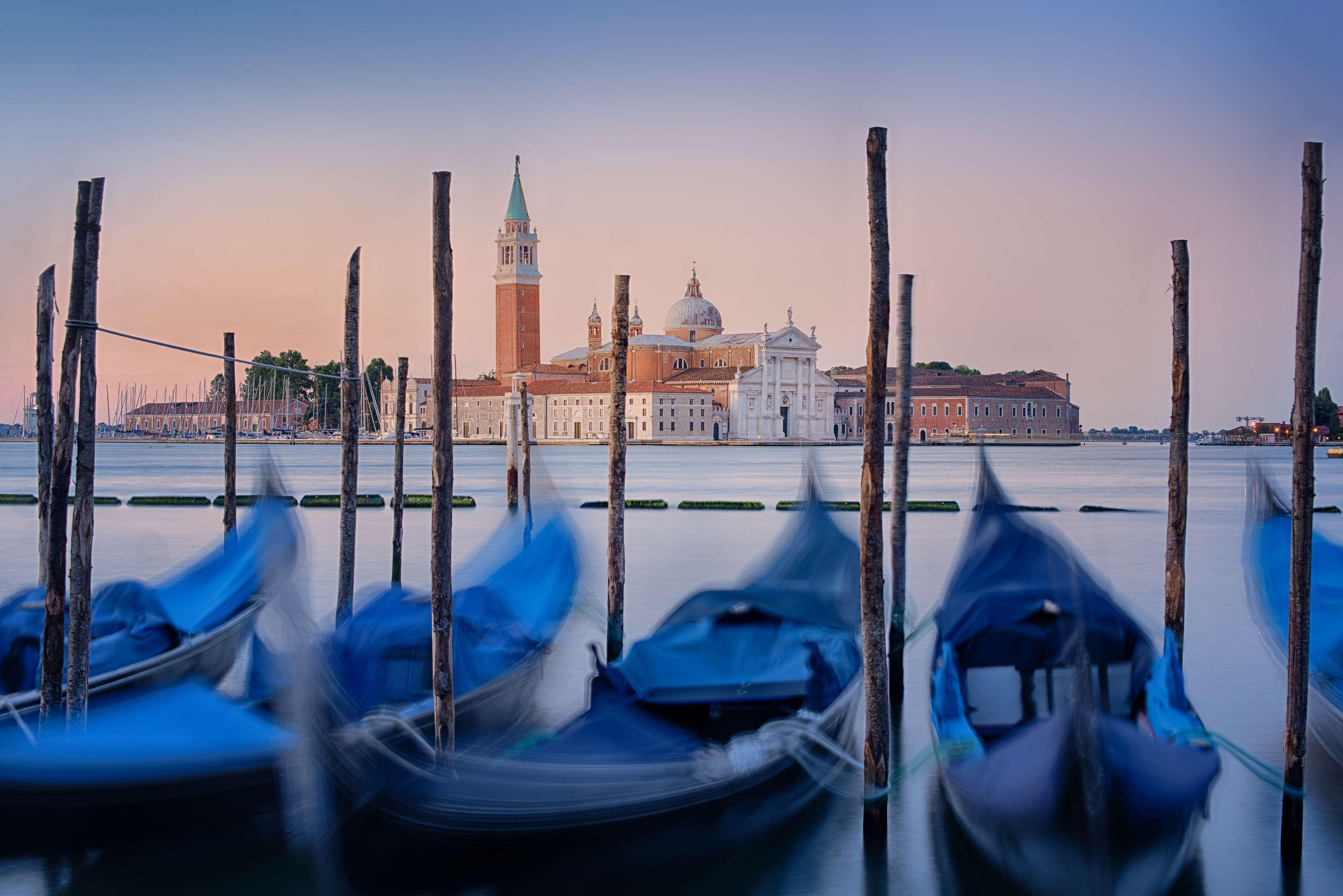 Nh Venezia Santa Lucia Hotel Exterior photo